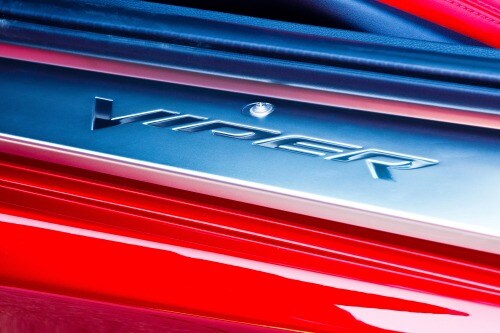 2016 Dodge Viper SRT Coupe Interior Detail