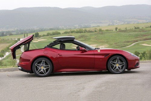 2016 Ferrari California T Convertible Profile