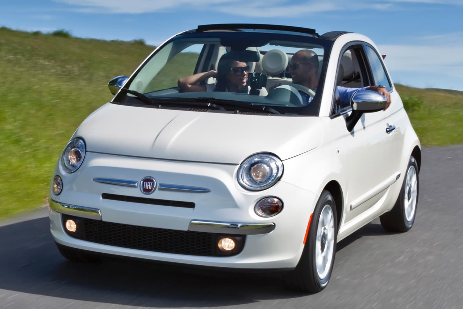 【FIAT500】 Fiat500USA-500_close.jpg