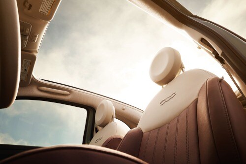 2016 FIAT 500 C Lounge Convertible Interior Shown