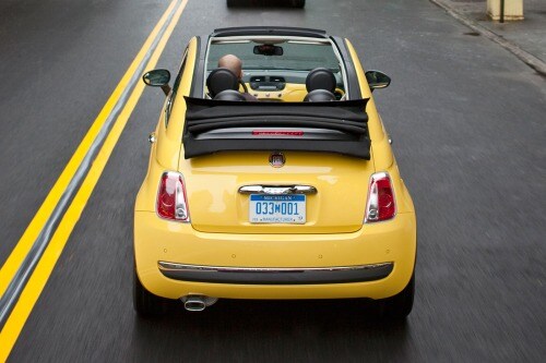 2017 FIAT 500 C Lounge Convertible Exterior Shown