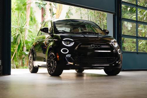 2024 FIAT 500e Inspired by Music 2dr Hatchback Exterior