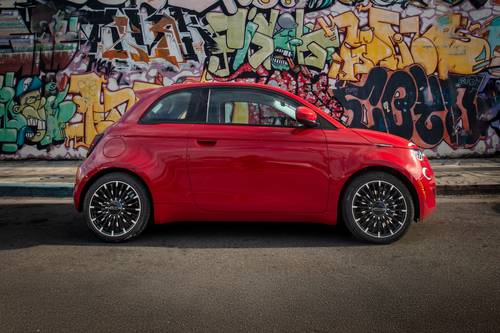 2024 FIAT 500e INSPI(RED) 2dr Hatchback Profile
