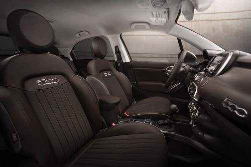 2016 FIAT 500X 4dr SUV Interior