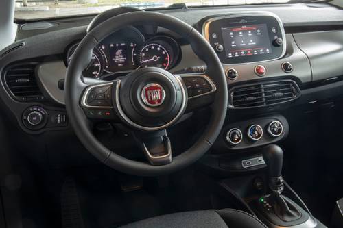 FIAT 500X Pop 4dr SUV Steering Wheel Detail