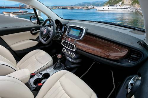 2022 FIAT 500X Yacht Club Capri 4dr SUV Dashboard