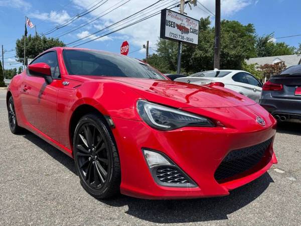 The 2013 Scion FR-S The 2013 Scion FR-S