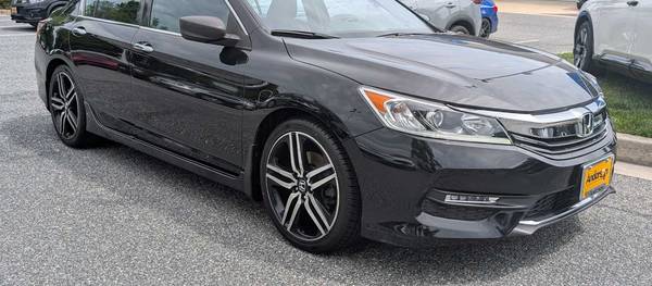 Honda Accord 2017 Sport 4dr Sedan (2.4L 4cyl CVT)