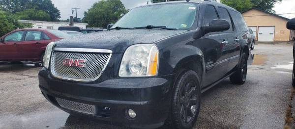 GMC Yukon XL 2014 Denali 4dr SUV AWD (6.2L 8cyl 6A)