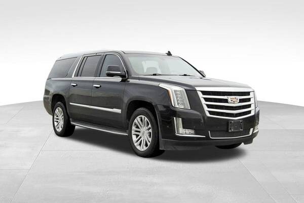 The 2018 Cadillac Escalade ESV The 2018 Cadillac Escalade ESV