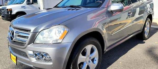 Mercedes-Benz GL-Class 2010 GL450 4MATIC 4dr SUV AWD (4.7L 8cyl 7A)