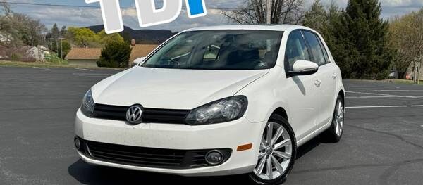 Volkswagen Golf 2012 2.0L TDI 4dr Hatchback w/Sunroof, Navigation (2.0L 4cyl Turbodiesel 6AM)