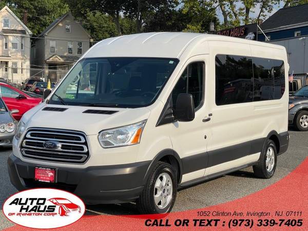 The 2018 Ford Transit Wagon The 2018 Ford Transit Wagon
