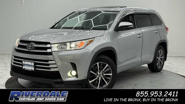 The 2018 Toyota Highlander The 2018 Toyota Highlander