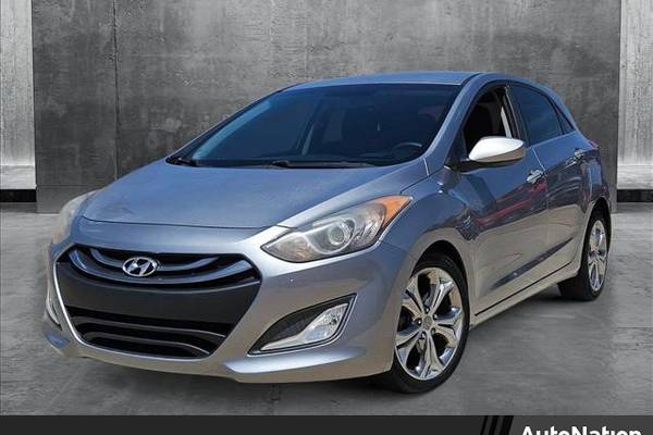 The 2013 Hyundai Elantra GT The 2013 Hyundai Elantra GT