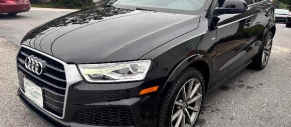 Audi Q3 2018 Premium quattro 4dr SUV AWD (2.0L 4cyl Turbo 6A)