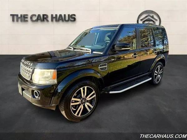 The 2016 Land Rover LR4 The 2016 Land Rover LR4