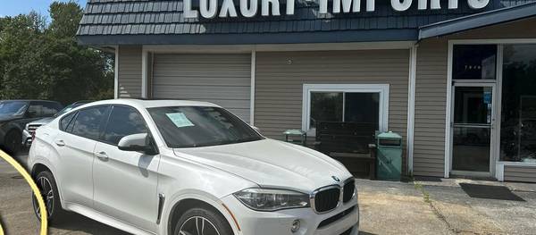 BMW X6 M 2016 4dr SUV AWD (4.4L 8cyl Turbo 8A)