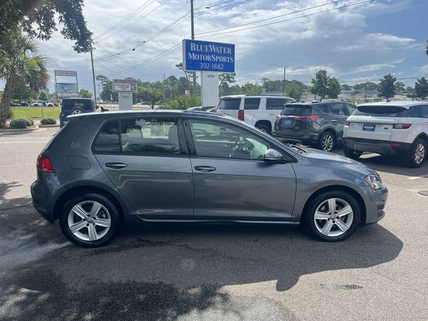 The 2017 Volkswagen Golf The 2017 Volkswagen Golf