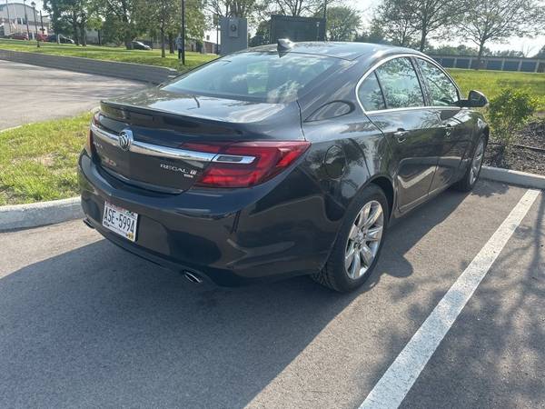 The 2015 Buick Regal The 2015 Buick Regal