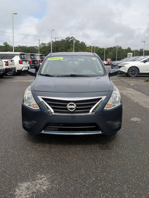 The 2017 Nissan Versa The 2017 Nissan Versa
