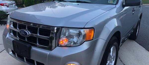 Ford Escape 2011 XLT 4dr SUV (2.5L 4cyl 6A)