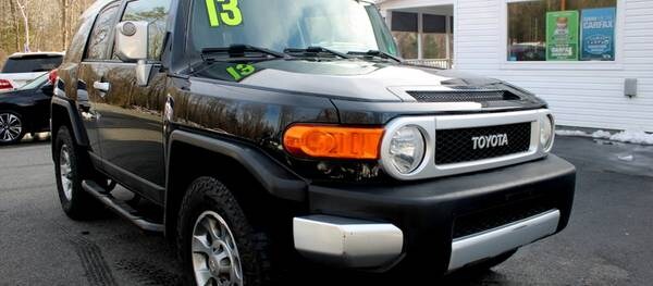 Toyota FJ Cruiser 2013 4dr SUV 4WD (4.0L 6cyl 5A)