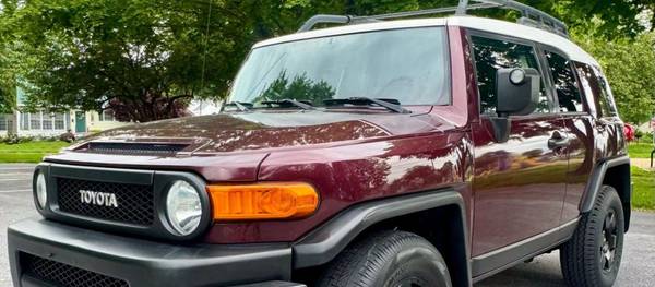 Toyota FJ Cruiser 2007 4dr SUV 4WD (4.0L 6cyl 5A)
