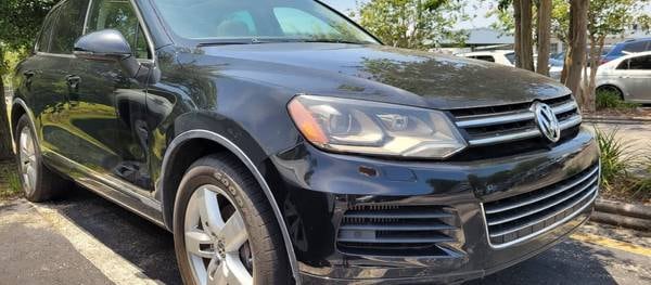 Volkswagen Touareg 2013 TDI Lux 4dr SUV AWD (3.0L 6cyl Turbodiesel 8A)