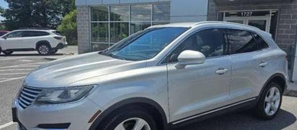 Lincoln MKC 2018 Premiere 4dr SUV (2.0L 4cyl Turbo 6A)