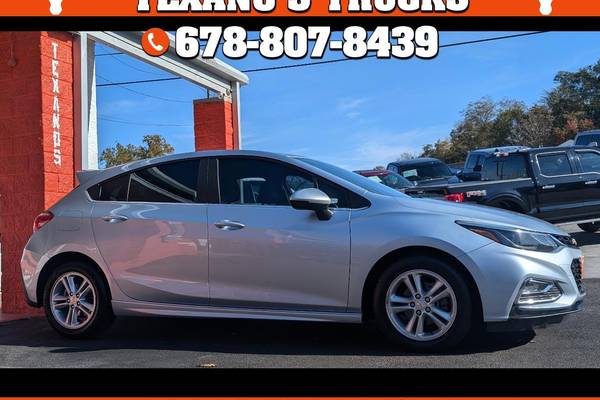 The 2017 Chevrolet Cruze The 2017 Chevrolet Cruze