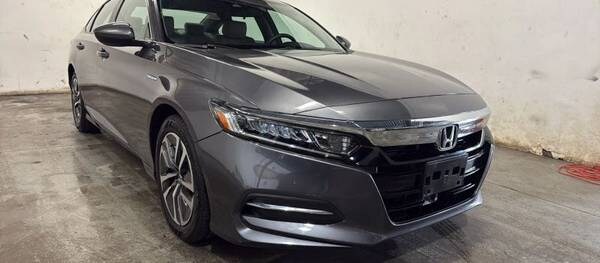 Honda Accord Hybrid 2018 Hybrid 4dr Sedan (2.0L 4cyl gas/electric hybrid CVT)