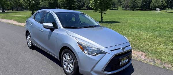 Toyota Yaris iA 2018 4dr Sedan (1.5L 4cyl 6A)