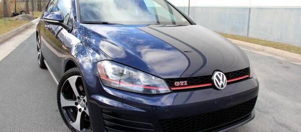 Volkswagen Golf GTI 2017 Sport 4dr Hatchback (2.0L 4cyl Turbo 6M)