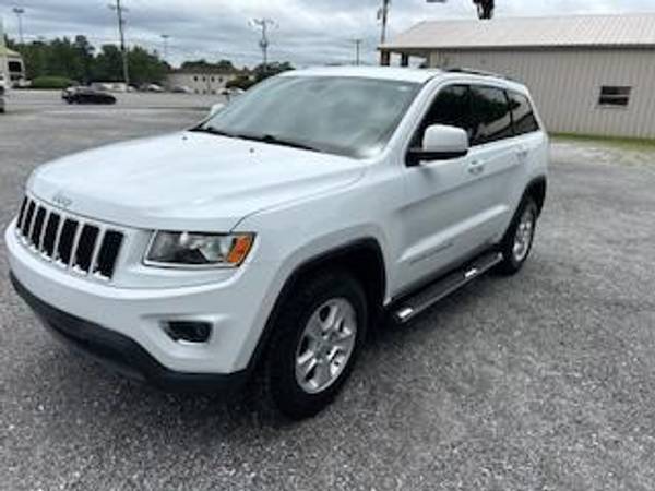 The 2015 Jeep Grand Cherokee The 2015 Jeep Grand Cherokee