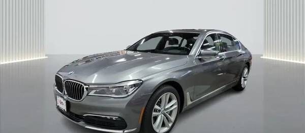 BMW 7 Series 2017 750i xDrive 4dr Sedan AWD (4.4L 8cyl Turbo 8A)