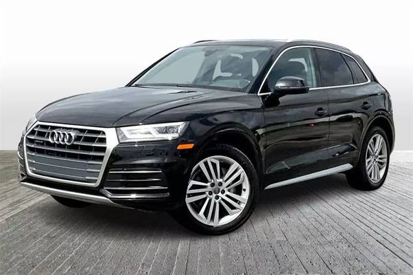 The 2018 Audi Q5 The 2018 Audi Q5