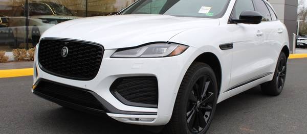 Jaguar F-PACE 2026 P250 R-Dynamic S 4dr SUV AWD (2.0L 4cyl Turbo 8A)