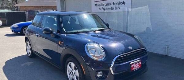 MINI Hardtop 2 Door 2017 Cooper 2dr Hatchback (1.5L 3cyl Turbo 6M)