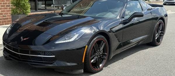 Chevrolet Corvette 2017 Stingray w/2LT 2dr Coupe (6.2L 8cyl 7M)