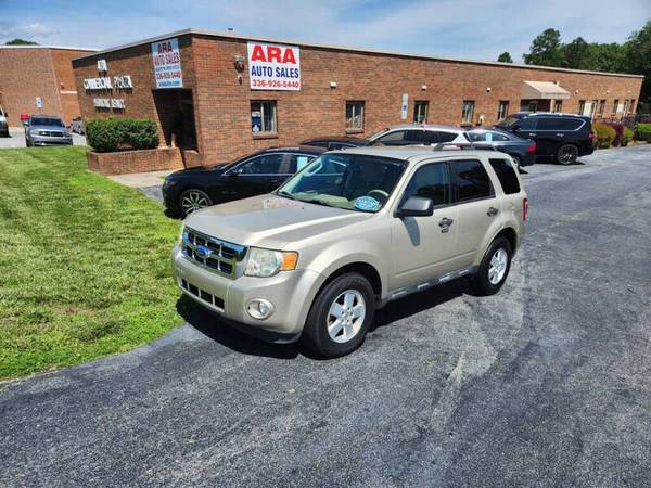 The 2011 Ford Escape The 2011 Ford Escape