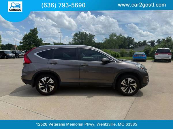 The 2015 Honda CR-V The 2015 Honda CR-V