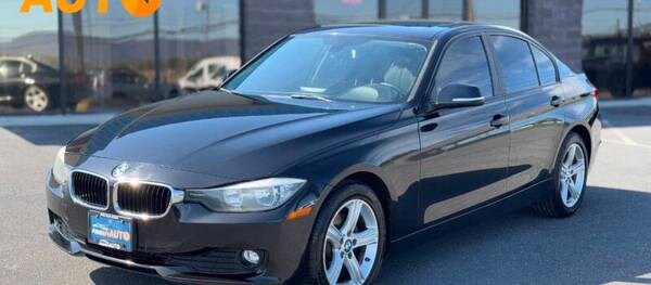 BMW 3 Series 2015 320i xDrive 4dr Sedan AWD (2.0L 4cyl Turbo 8A)