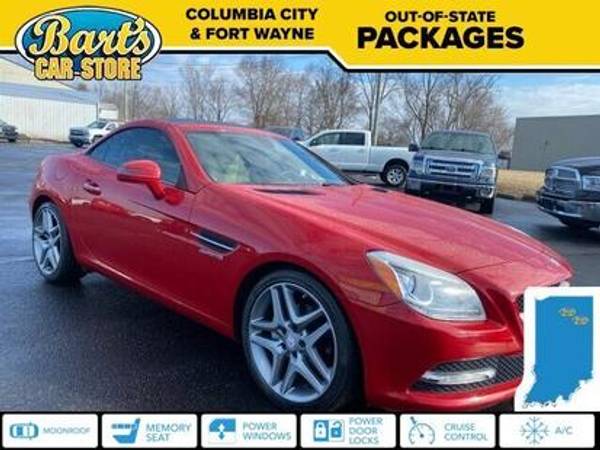 The 2015 Mercedes-Benz SLK-Class The 2015 Mercedes-Benz SLK-Class