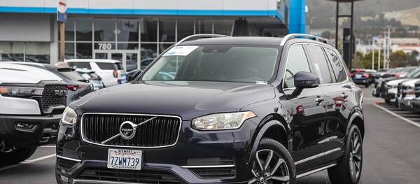 2016 Volvo Xc90 Review Ratings Edmunds Volvo Xc90 2016 T6 Momentum 4dr Suv Awd 2 0l 4cyl Twincharger 8a