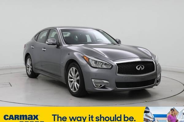The 2018 INFINITI Q70 The 2018 INFINITI Q70