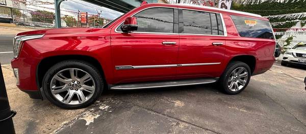 Cadillac Escalade ESV 2015 Premium 4dr SUV 4WD (6.2L 8cyl 8A)
