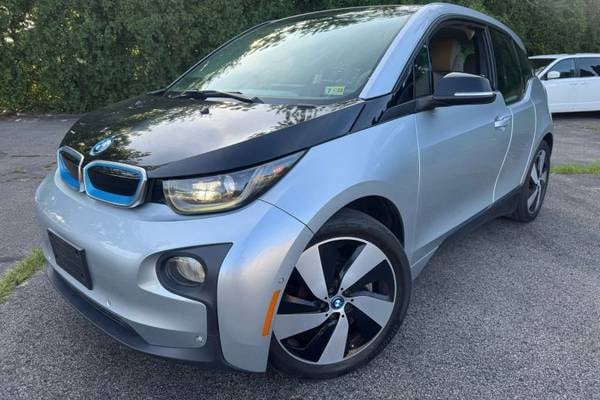 The 2015 BMW i3 The 2015 BMW i3