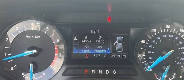 Ford Fusion 2015 SE 4dr Sedan (2.5L 4cyl 6A)