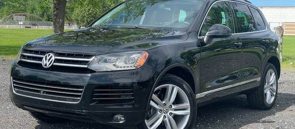 Volkswagen Touareg 2014 TDI Executive 4dr SUV AWD (3.0L 6cyl Turbodiesel 8A)